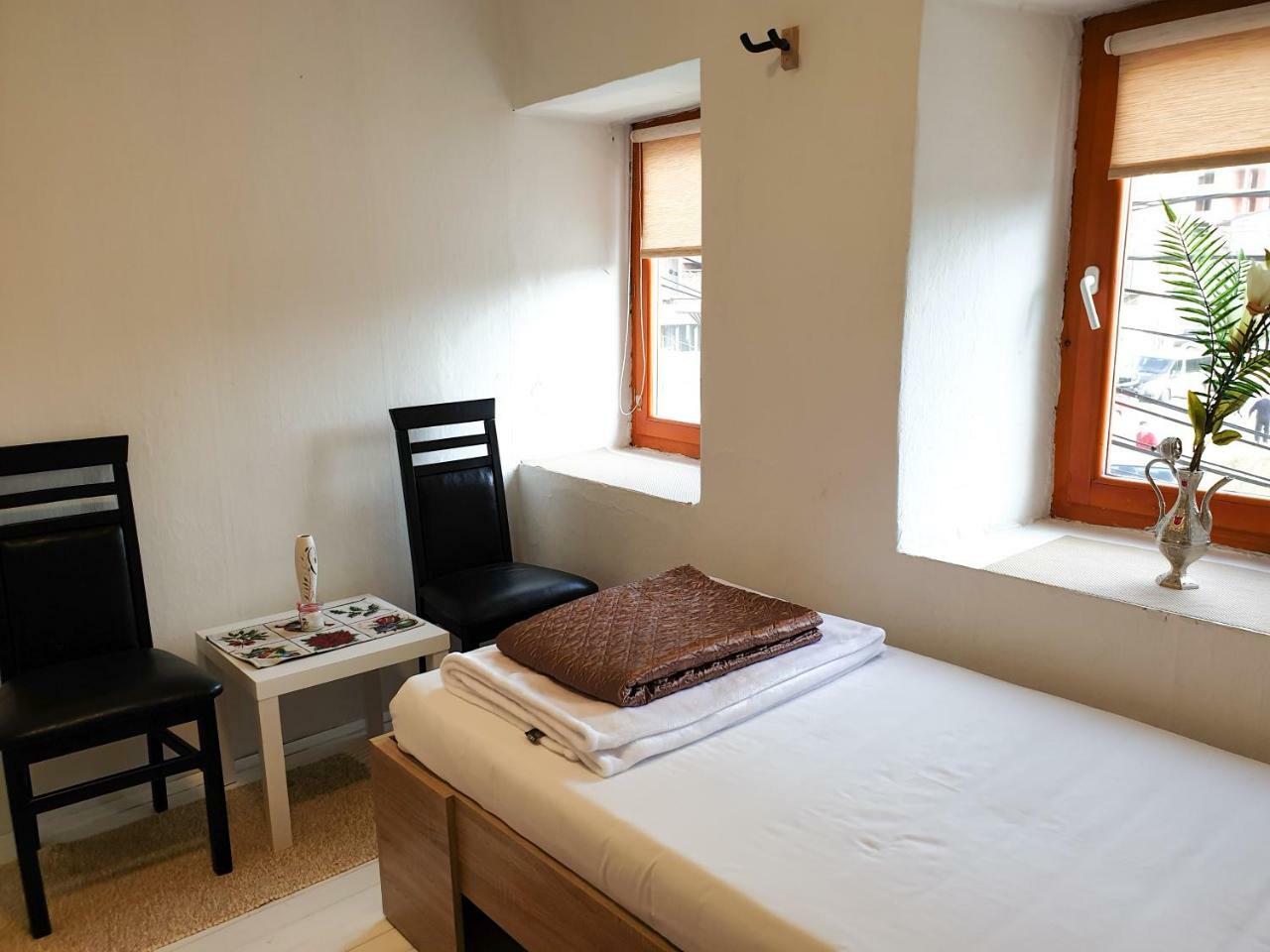 Kulla Dula Guesthouse Gjakova Экстерьер фото