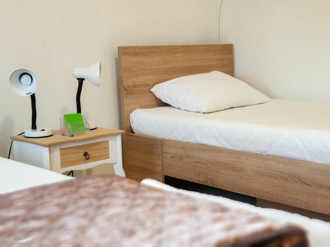 Kulla Dula Guesthouse Gjakova Экстерьер фото