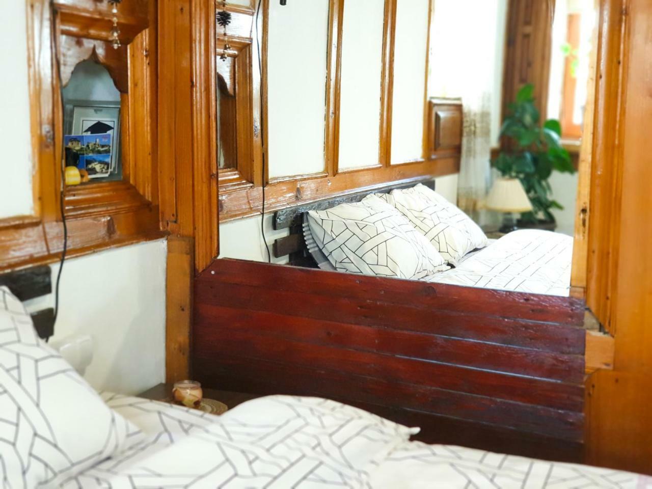 Kulla Dula Guesthouse Gjakova Экстерьер фото