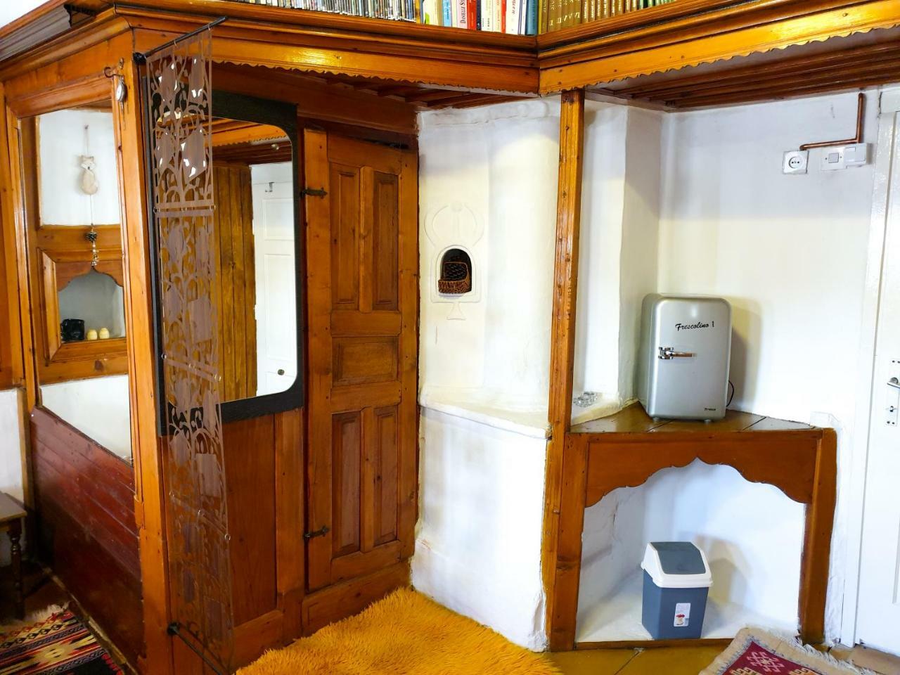 Kulla Dula Guesthouse Gjakova Экстерьер фото